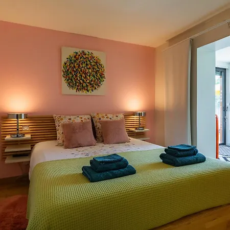 La Maison Pop Avec Piscine Privee 3*